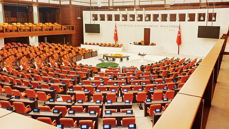 TBMM Çalışmalarına Ara Vermeden Devam Edecek