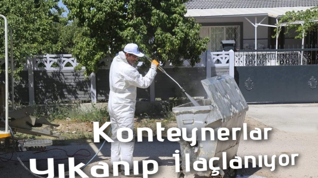 Konteynerlar Yıkanıp İlaçlanıyor